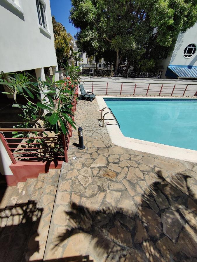 Ashiana Oceanside Apartment Flic-en-Flacq エクステリア 写真