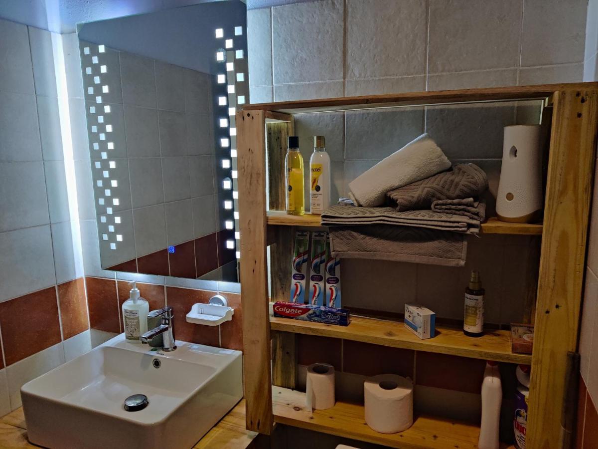 Ashiana Oceanside Apartment Flic-en-Flacq エクステリア 写真