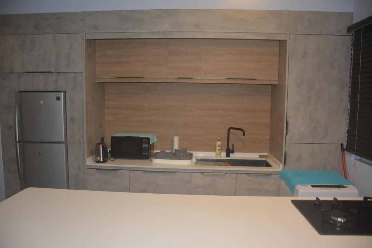 Ashiana Oceanside Apartment Flic-en-Flacq エクステリア 写真