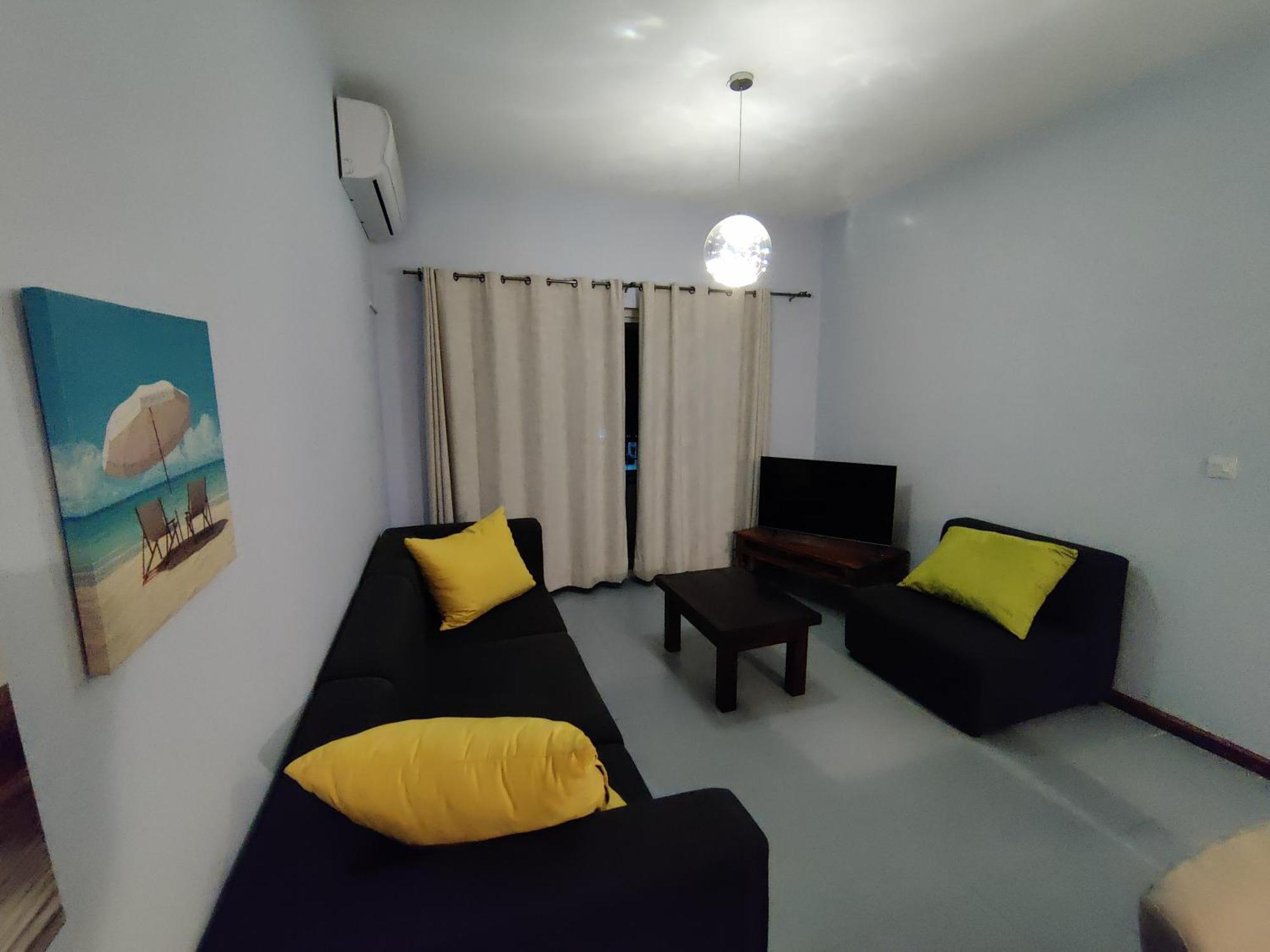 Ashiana Oceanside Apartment Flic-en-Flacq エクステリア 写真